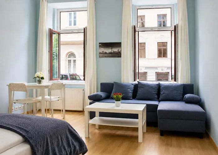 Modern 2br Apt. Perfect For Long And Short *