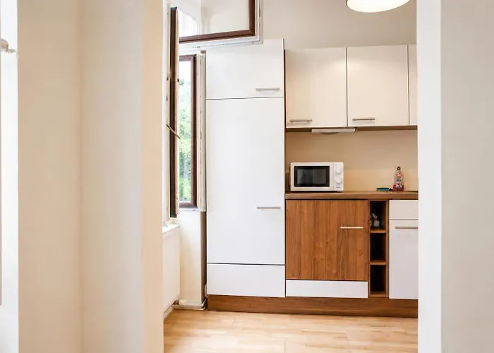 Апартаменти Modern 2br Apt. Perfect For Long And Short Відень