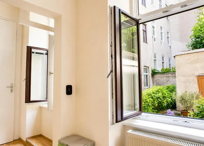 Modern 2br Apt. Perfect For Long And Short * וינה