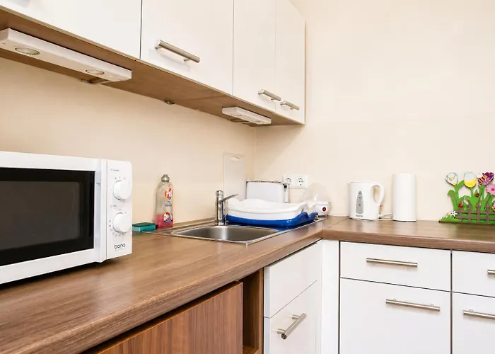 Modern 2br Apt. Perfect For Long And Short